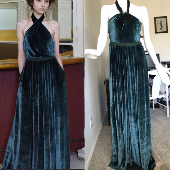 Tia Cibani Green Velvet Jumpsuit - RUNWAY! - Picture 1 of 15